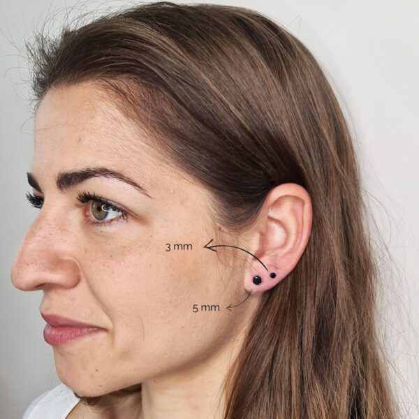 5 mm fekete kristály ezüst színű fülbevaló